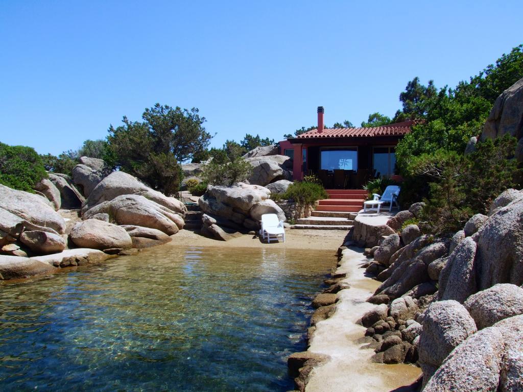 Villa Mica La Maddalena  Eksteriør billede