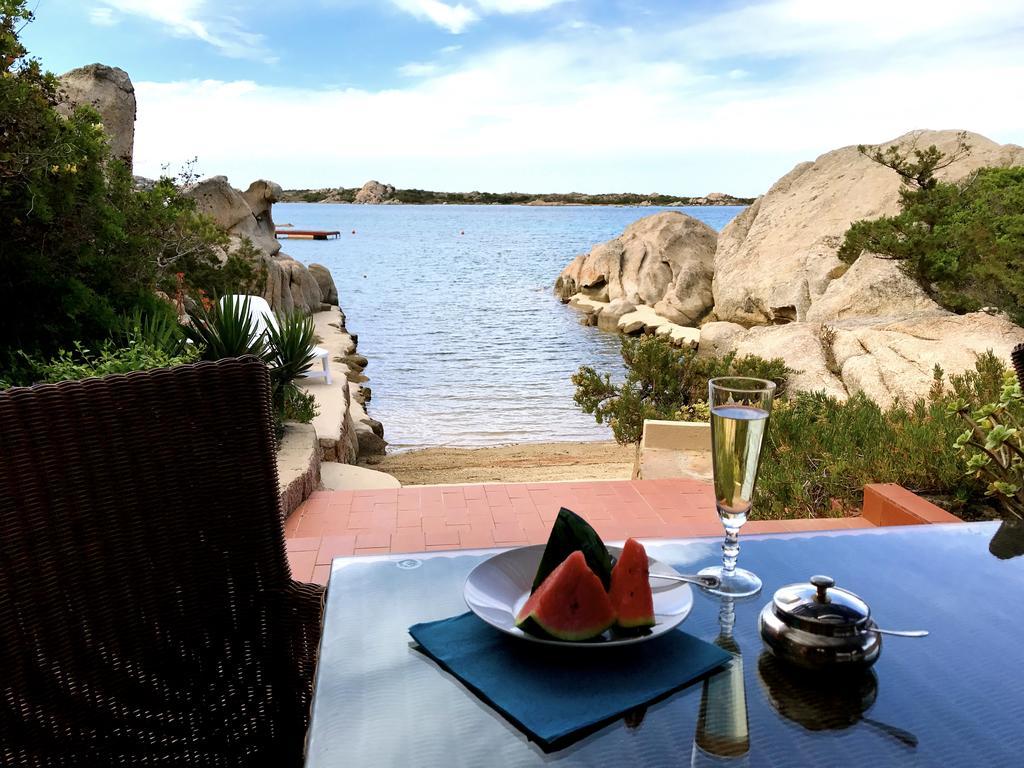 Villa Mica La Maddalena  Eksteriør billede