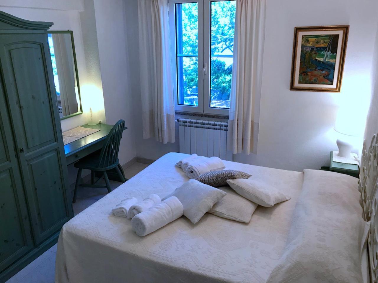Villa Mica La Maddalena  Eksteriør billede